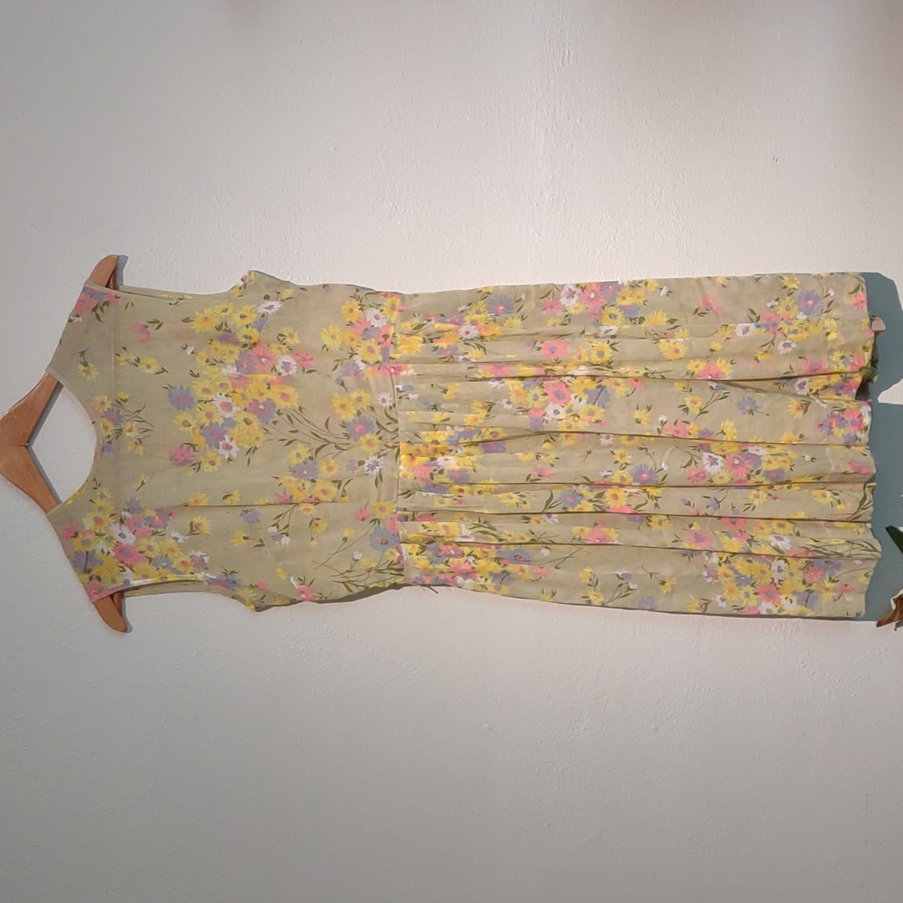 Vintage handmade 50s floral dress